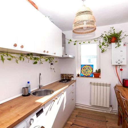 Apartamentul Cu Plante Etaj 4 Mangalia Exteriör bild